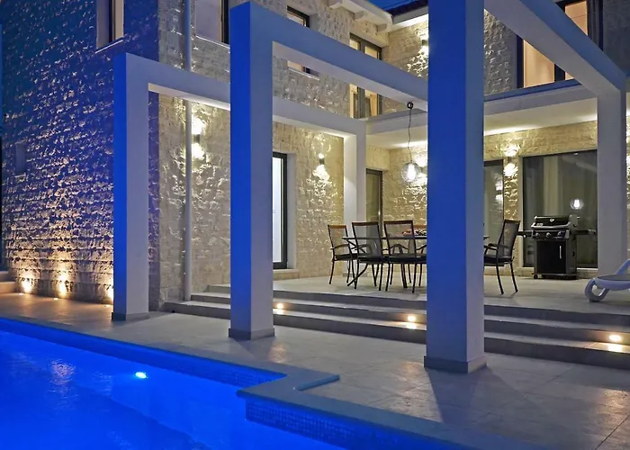 Villa Vi