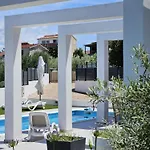 Vi Villa Sevid