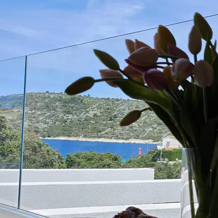 Vi Villa