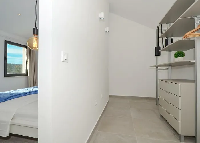 Vi Villa